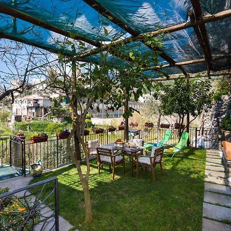 Villa Laura Amazing Breakfast,Private Outdoor Hot Tub, Positano Experience Luaran gambar
